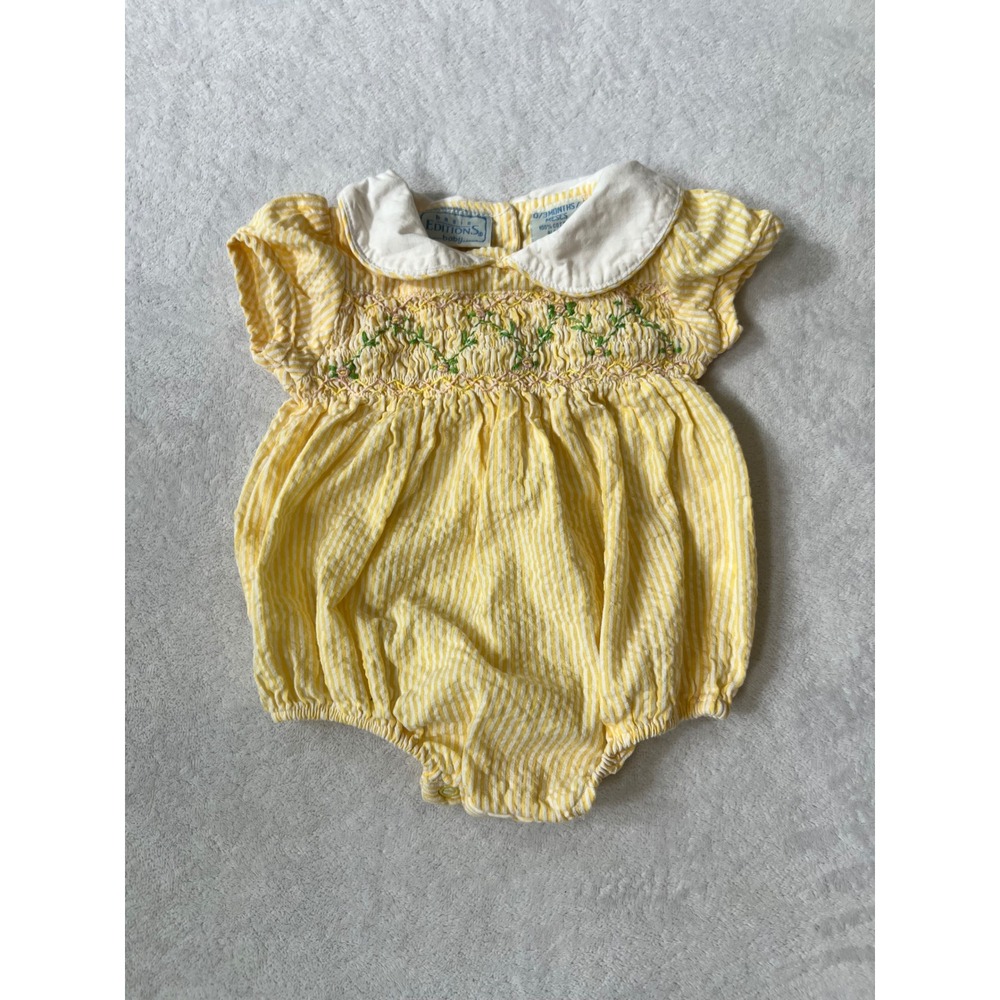 VTG Basic Editions Romper Yellow Seersucker Smocked Floral 0-3 Months